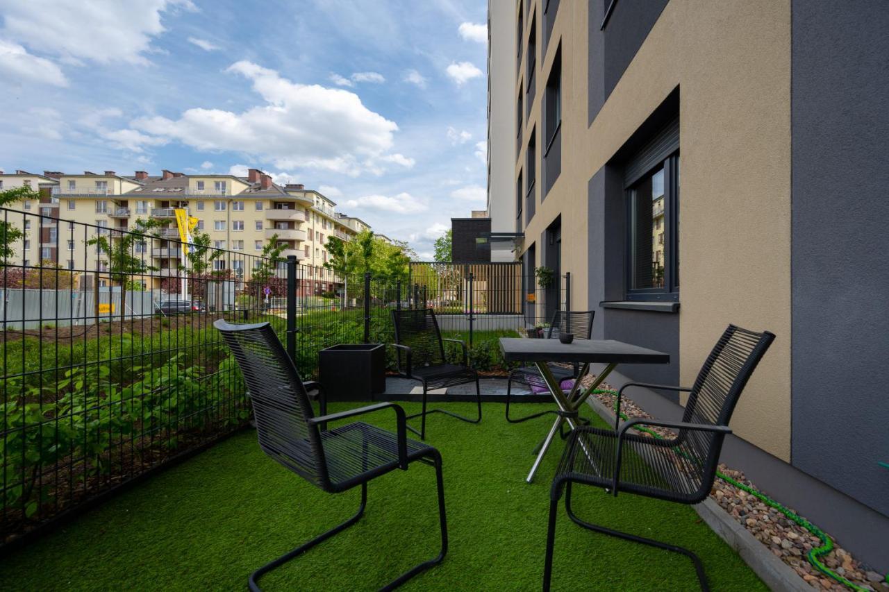 Miedziana Apartment Wrocław by Renters Zewnętrze zdjęcie