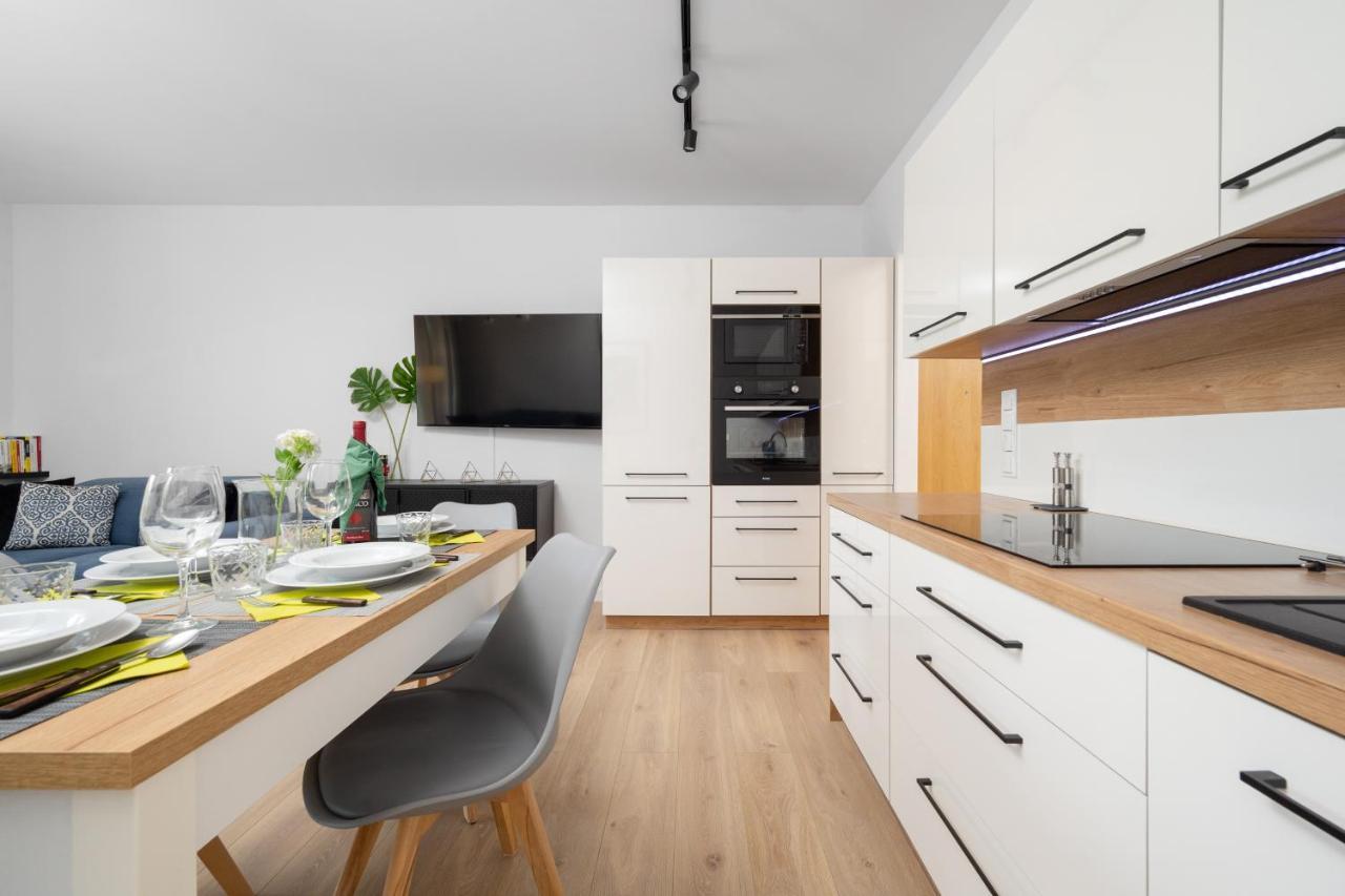 Miedziana Apartment Wrocław by Renters Zewnętrze zdjęcie