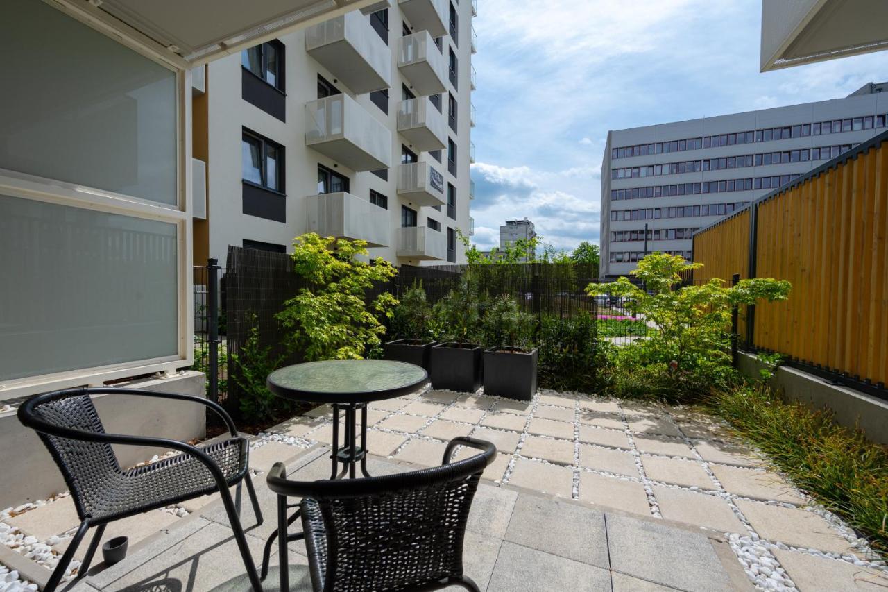 Miedziana Apartment Wrocław by Renters Zewnętrze zdjęcie